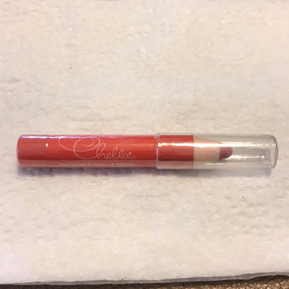 Passionate pink lip pencil